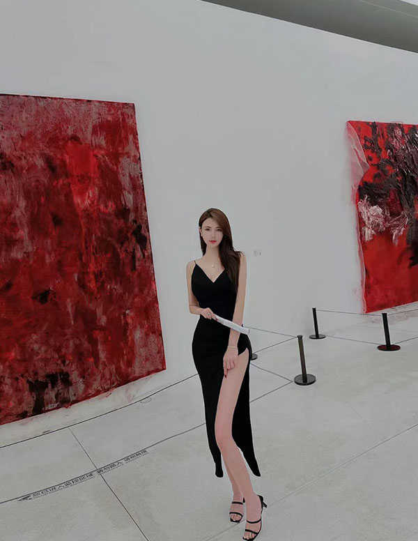 首尔围经纪人微信